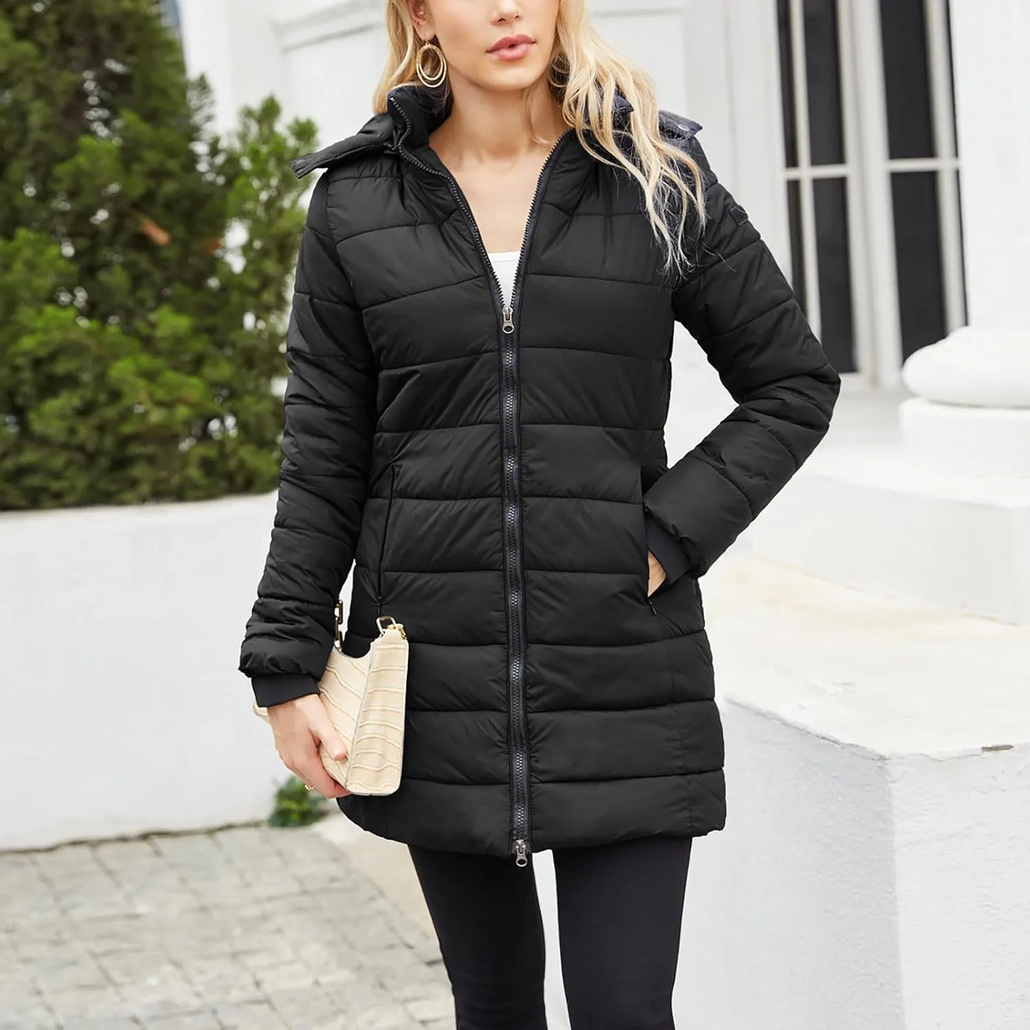 2023 Womens Packable Puffer Coat Trendy Windproof Lightweight Down Jacket Winter Warm Long Puffer Coat with Detachable Hood