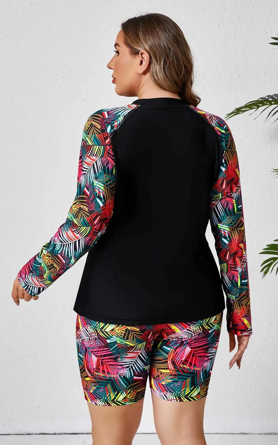 Halcurt Women's Built in Bra Long Sleeve Rash Guard Plus Size 2 Piece Swimsuit Shirt and Shorts