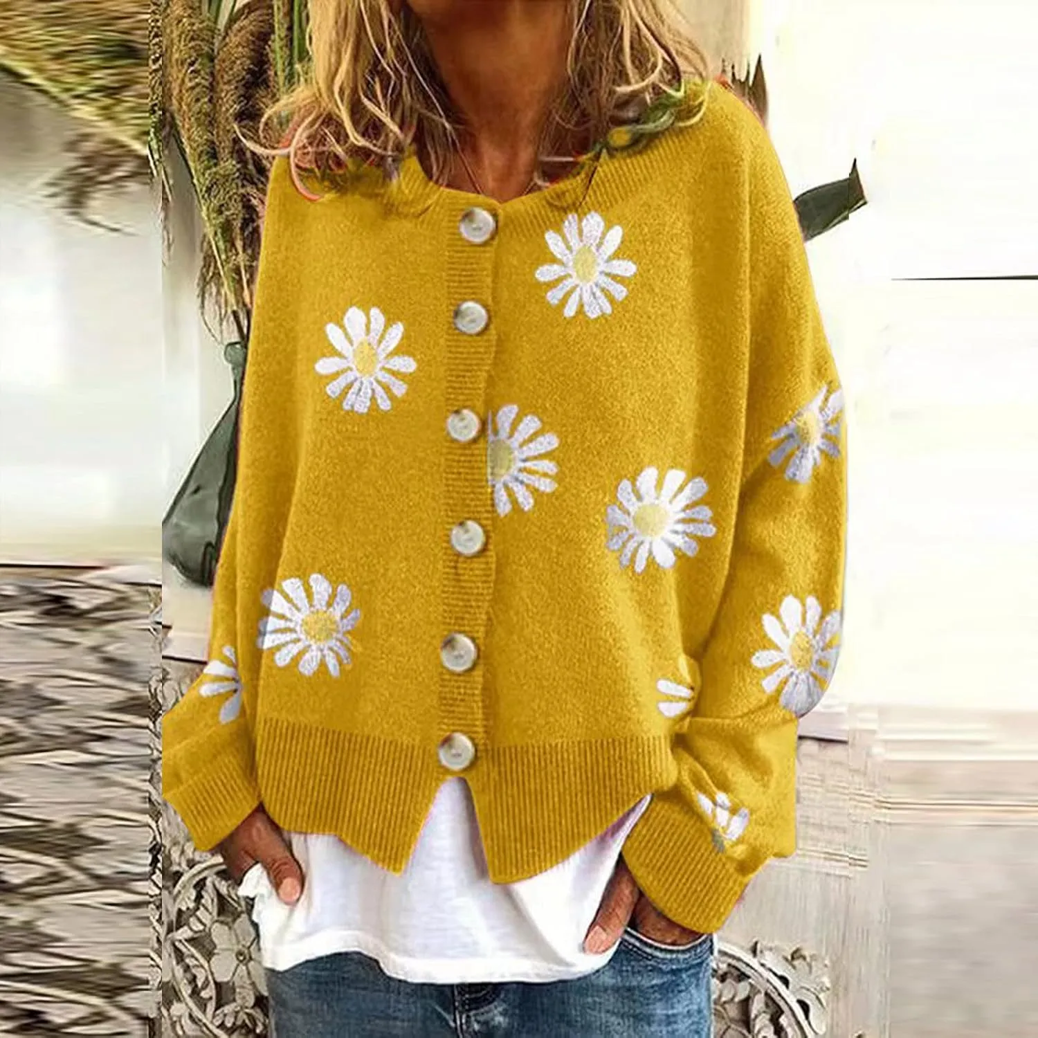 Long Sleeve Outfit for Women Fall Winter Sweater Daisy Floral Relaxed Fit Crochet Knit Cardigan Coats Women 2025