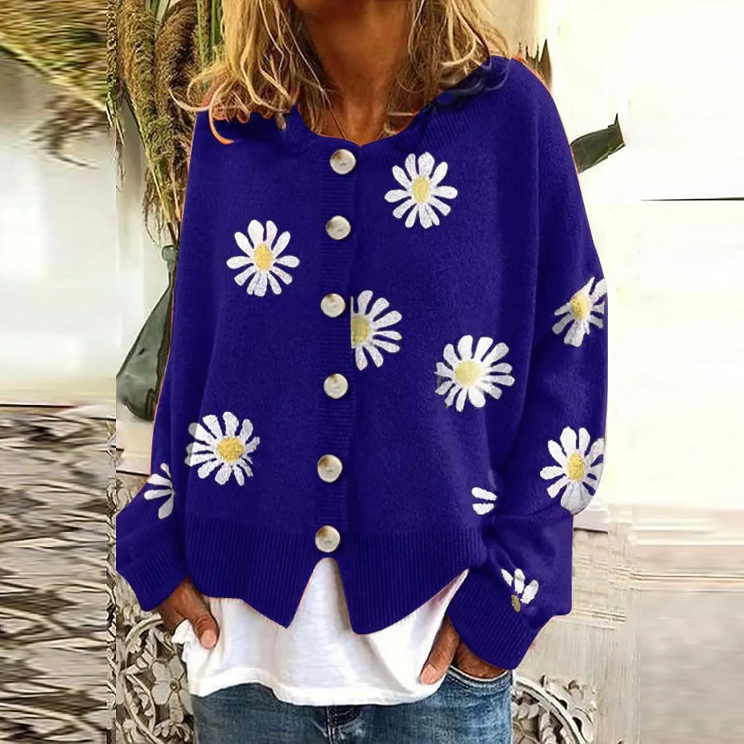Long Sleeve Outfit for Women Fall Winter Sweater Daisy Floral Relaxed Fit Crochet Knit Cardigan Coats Women 2025
