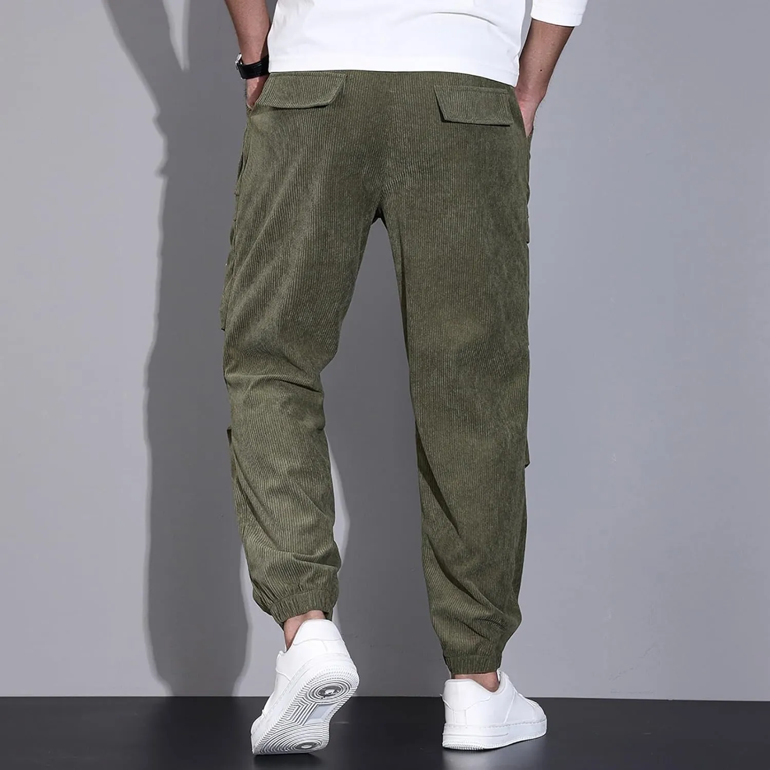 Mens Corduroy Joggers Pants Casual Cargo Pants Drawstring Elastic Waist Baggy Tapered Sweatpants with Pockets
